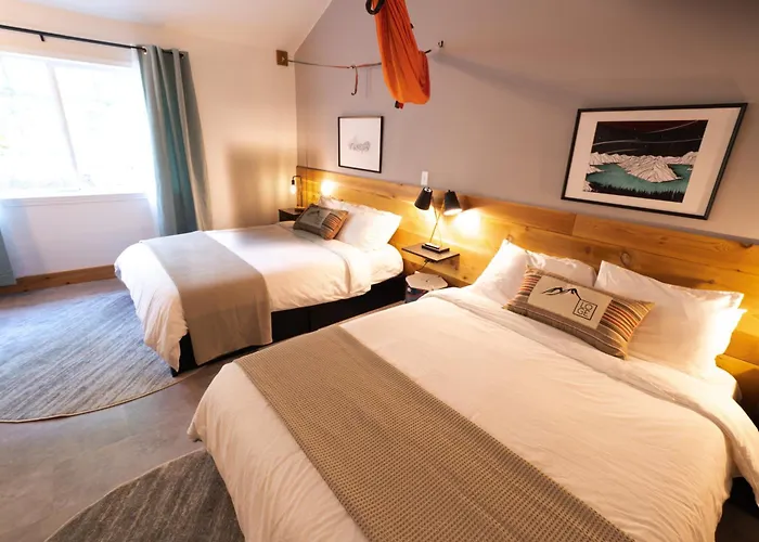 Summit View Inn